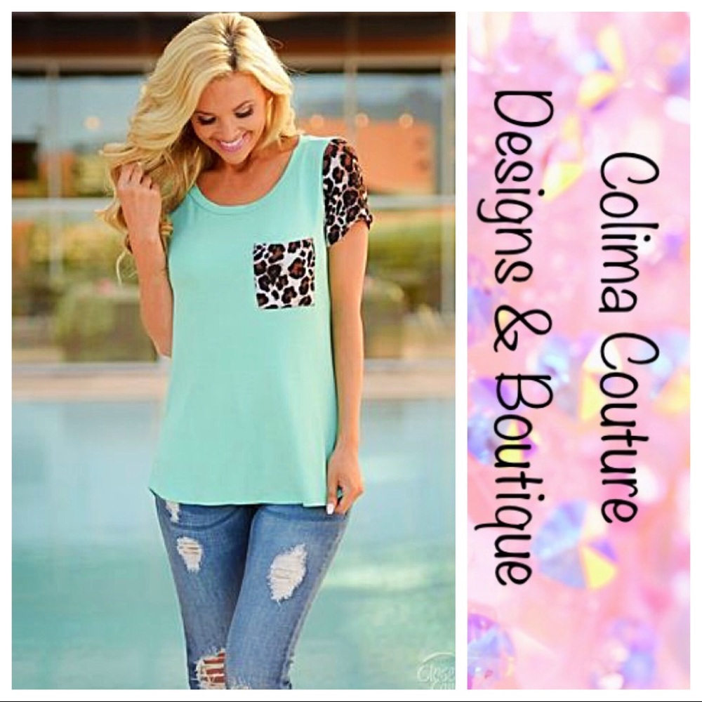 2 left! Mint Soft Tee with Leopard sleeves